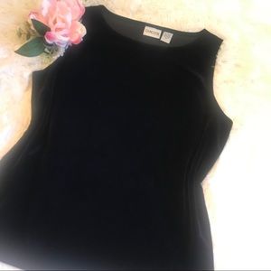 ⭐️Chico’s Black Velvet Sleeveless Shell - 1